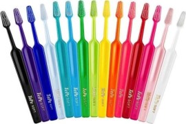 TE PE Select Soft Μαλακή Οδοντόβουρτσα(Σε Διάφορα Χρώματα)1τμχ